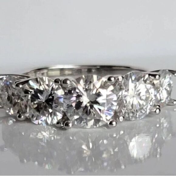 💎OS265💎 18k 3.6ct Diamond Moissanite Ring 925 Sterling Sliver, Gold Plated - Picture 7 of 16